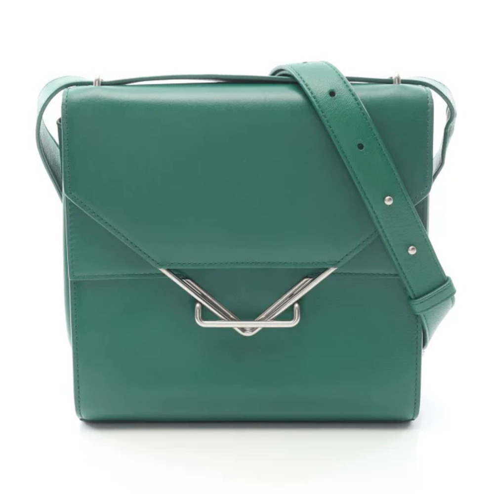 Bottega Veneta The Clip Shoulder Bag Leather Green